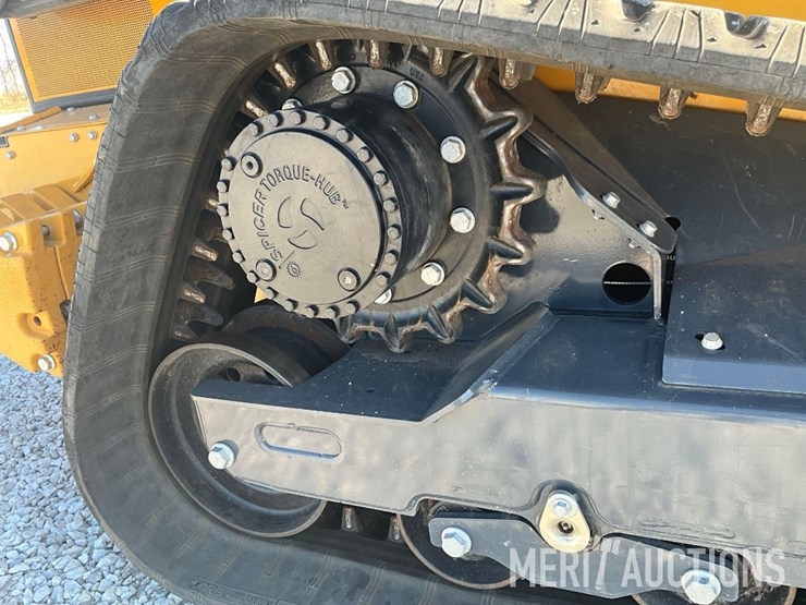 2023-deere-333g-image-27