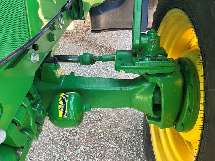 2015-john-deere-6145r-image-6