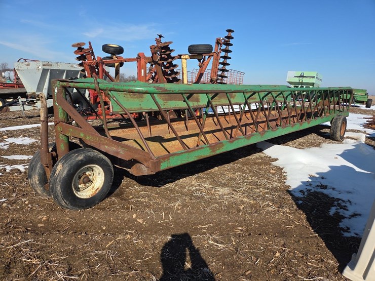 si-feeder-wagon-28'-image-1