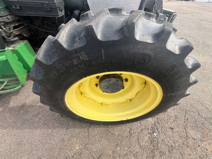 john-deere-5320-image-17