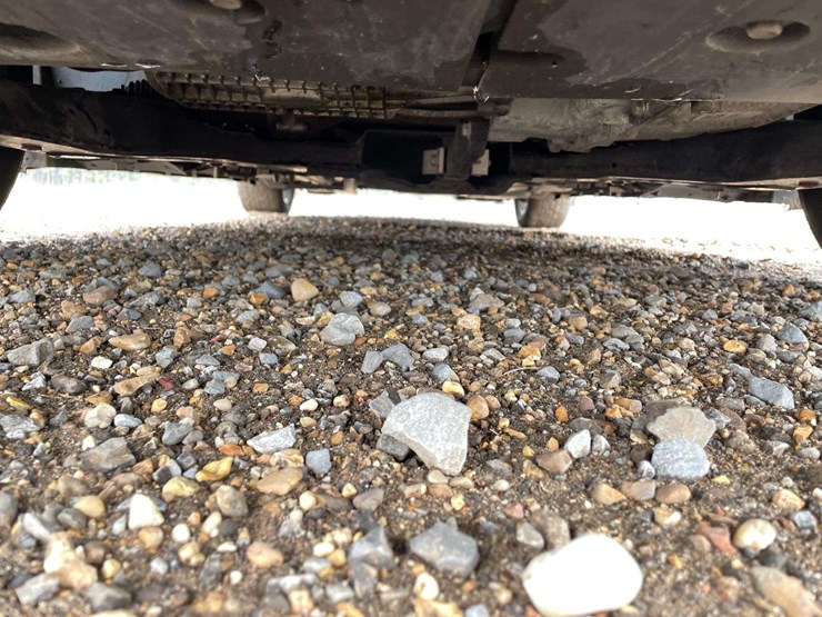 2018-ford-fusion-4-door-sedan-(166,897-miles)-image-25