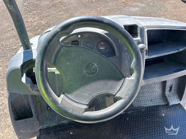 2018-club-car-carryall-1700-image-16