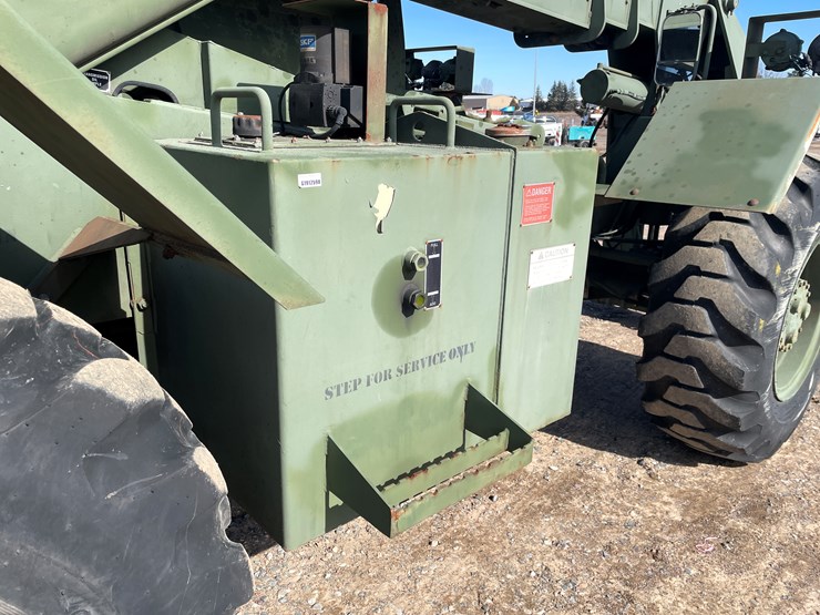 #1019-•-1991-skytrak-telehandler-image-29