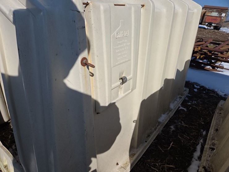 (2)-calf-tel-poly-calf-huts-(north)-image-14