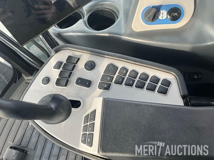 2022-new-holland-sp310f-image-37