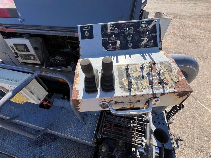 2018-dynapac-paving-machine-image-11