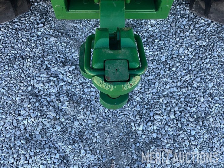 2023-john-deere-8r-310-image-27