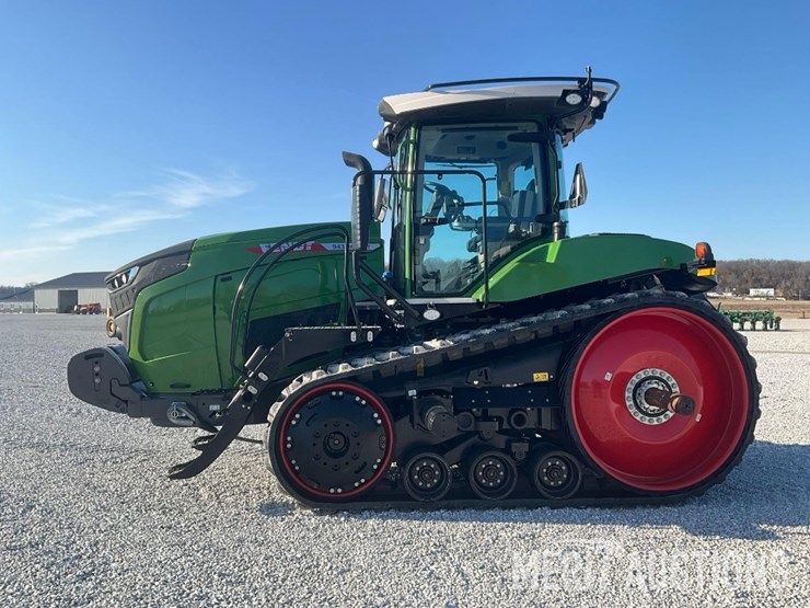 2025-fendt-943mt-vario-image-2
