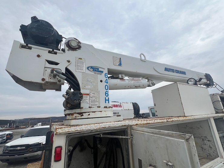 2000-ford-f650-image-32