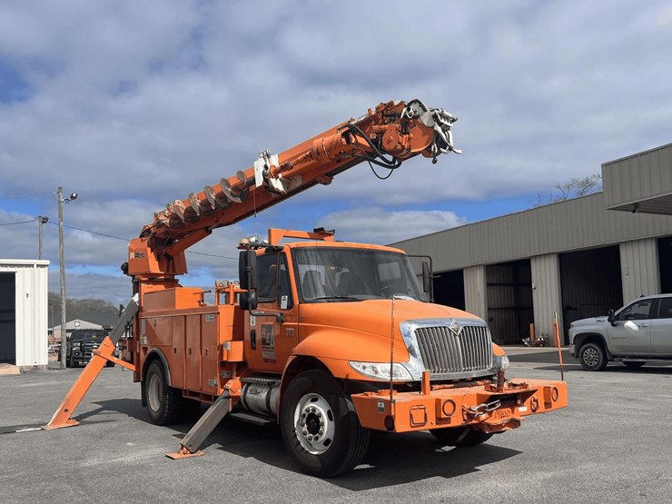 2007-international-durastar-4300-image-1