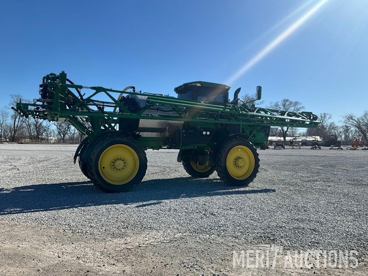 2022-john-deere-410r-image-50