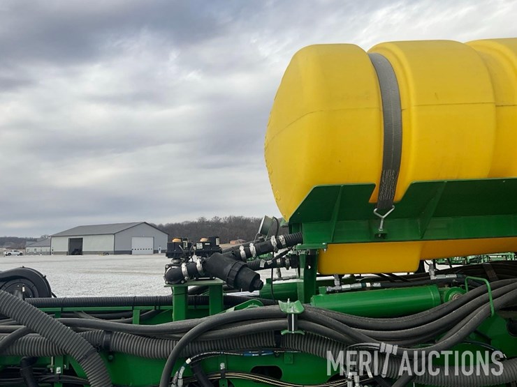 2019-john-deere-1775nt-image-20