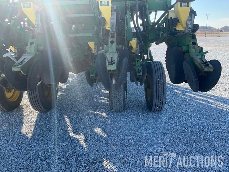 2007-john-deere-1790-image-26