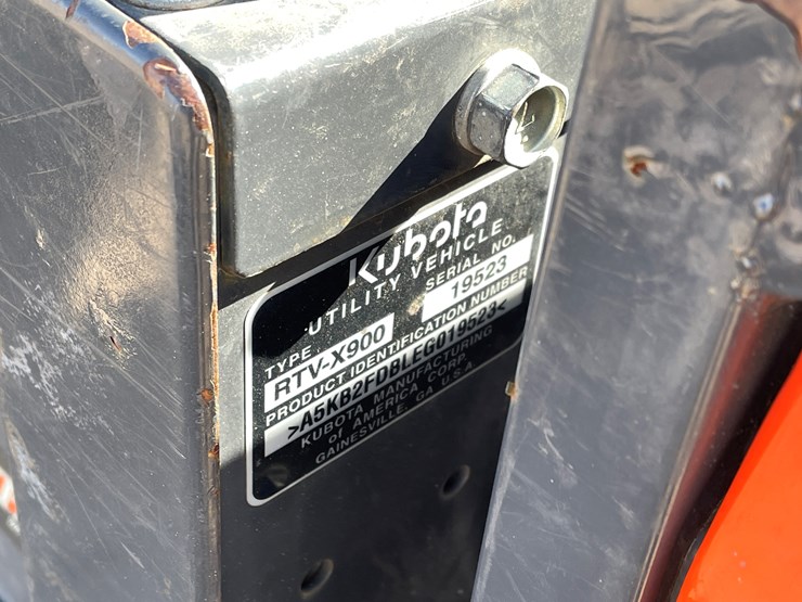 kubota-rtv-x900-image-24