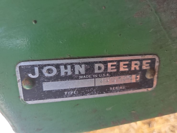 jd-484-4-row-corn-head-image-21