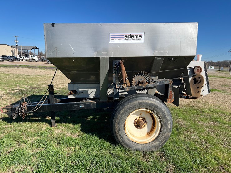 adams-high-clearance-5-ton-spreader-image-8