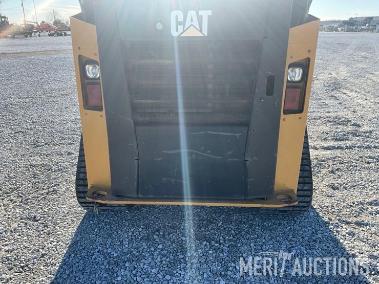 2015-caterpillar-259d-image-20