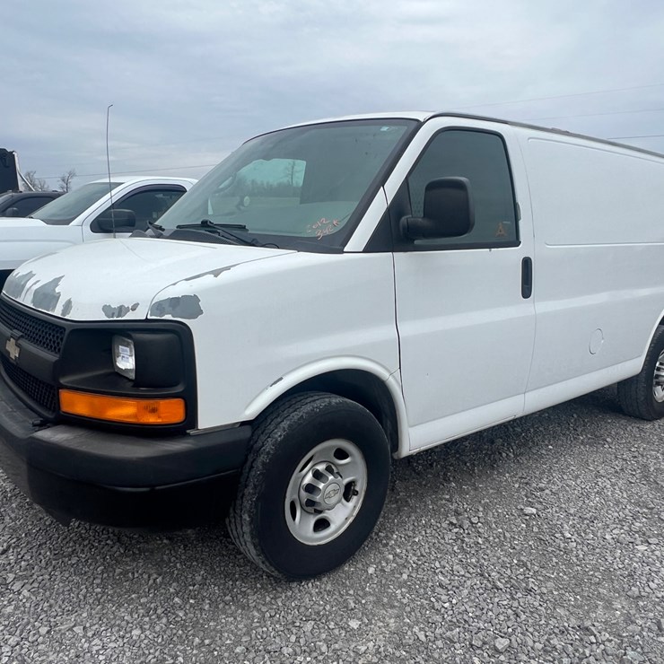 2012 CHEVROLET EXPRESS G2500