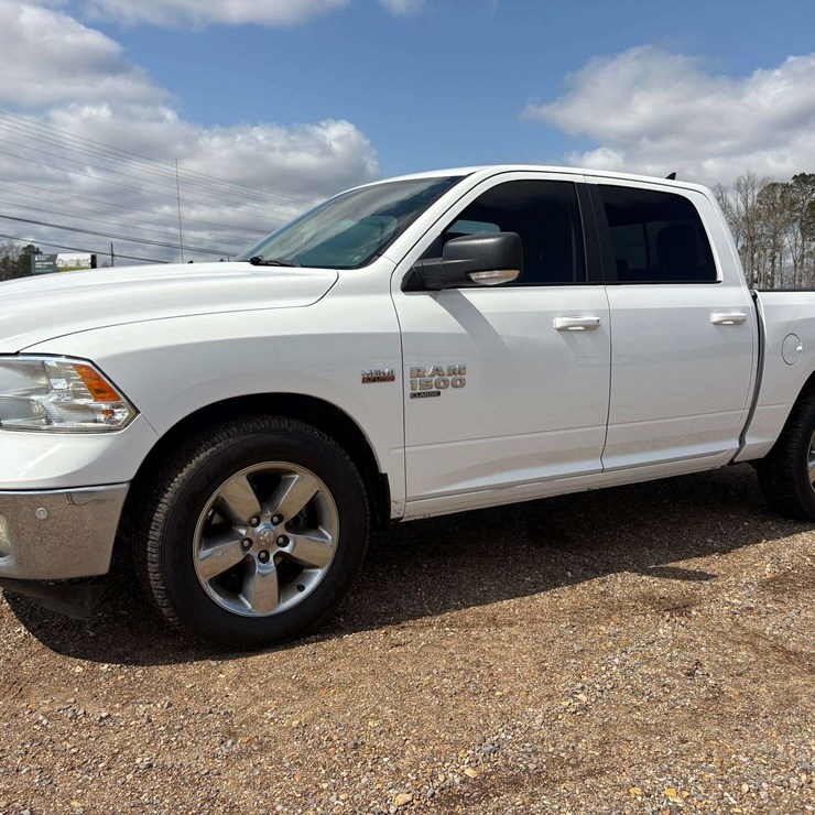 2019 DODGE RAM 1500