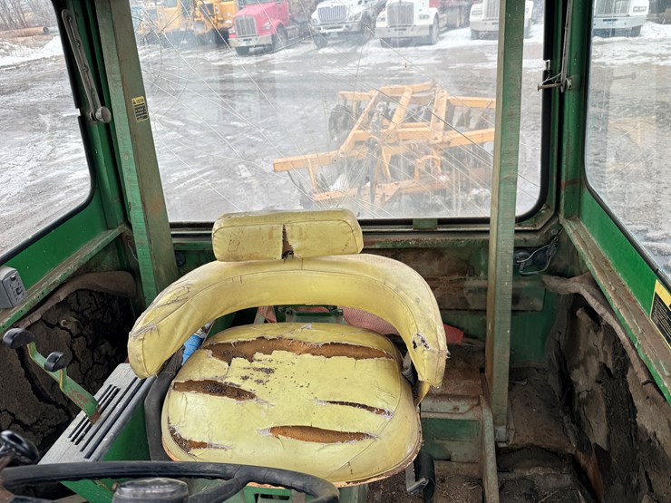 1973-john-deere-7520-image-53