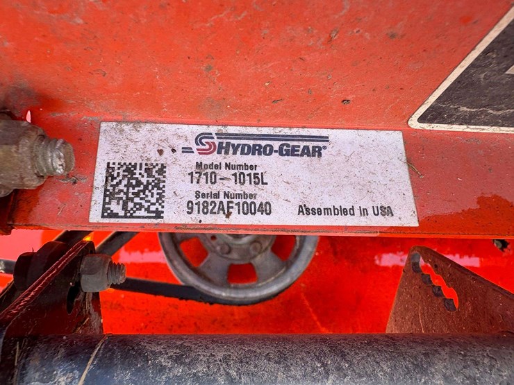 badboy-"rebel"-62"-zero-turn-mower-(968.8-hours)-image-17