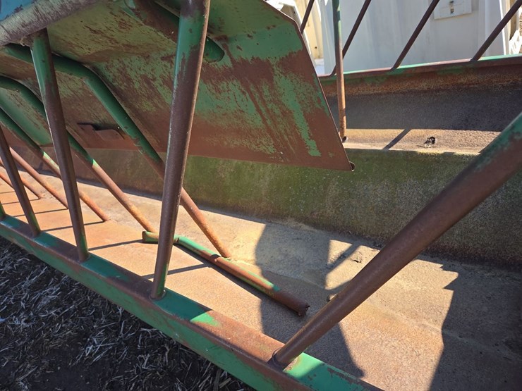 si-feeder-wagon-28'-image-9