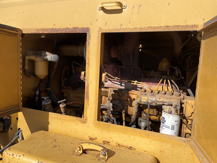 caterpillar-140g-image-22