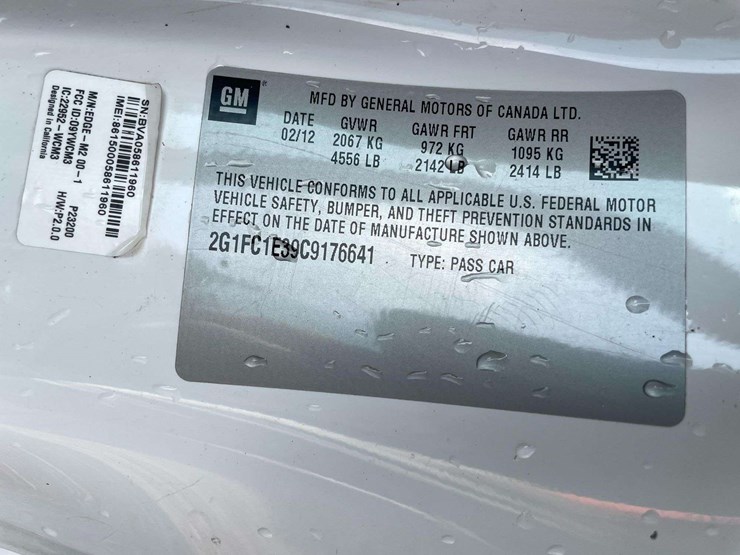 2012-chevrolet-camaro-2-door-coupe-(152,885-miles)-image-27