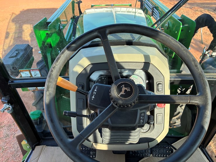 john-deere-5100e-image-17
