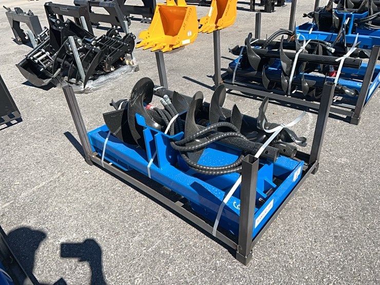 new-giyi-(3)-pc-auger-set-skid-steer-attachment-image-2