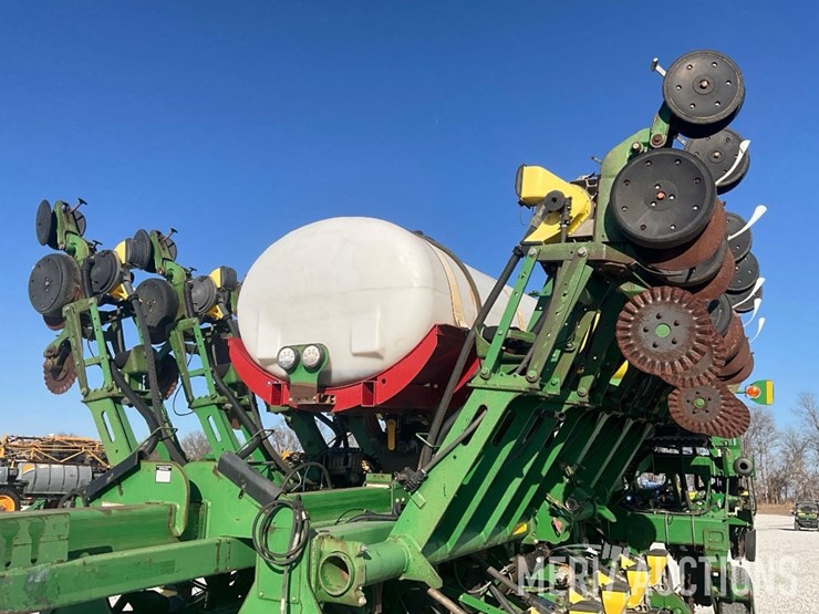 2007-john-deere-1790-image-12