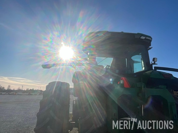 2023-john-deere-8r-310-image-19