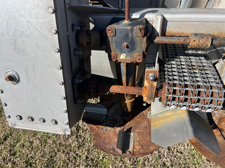 adams-5-ton-fertilizer-spreader-image-19