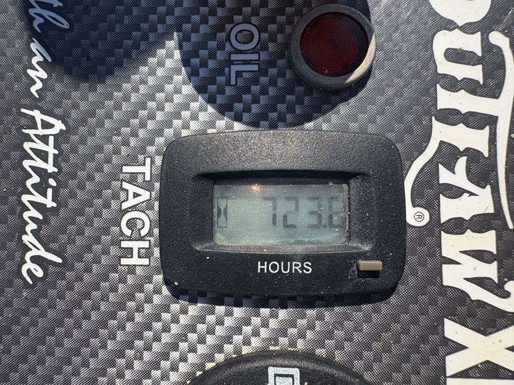 badboy-outlaw-xp-61"-zero-turn-mower-(723.8-hours)-image-19