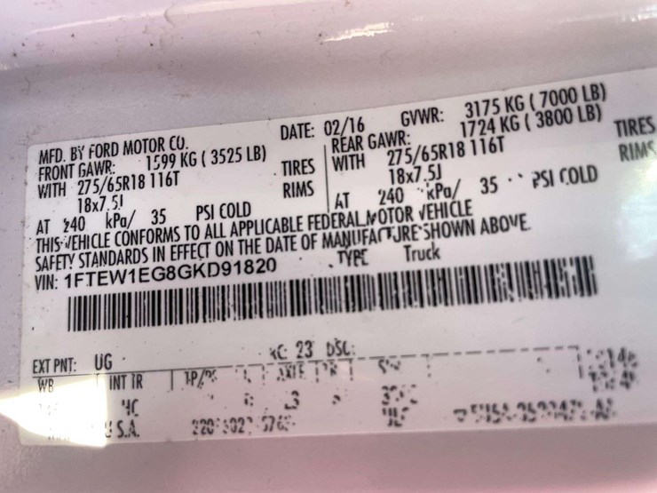 2016-ford-f150-lariat-image-27