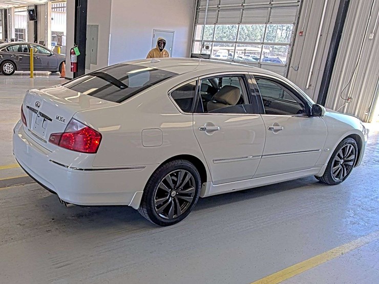 2009-infiniti-m35-awd-4d-sedan,-image-1