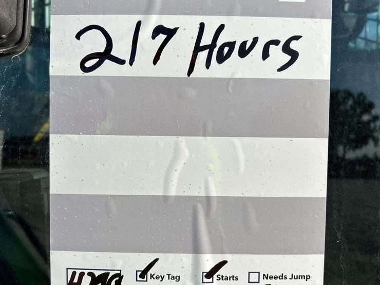 2023-deere-333g-image-31