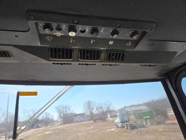 john-deere-5730-image-54