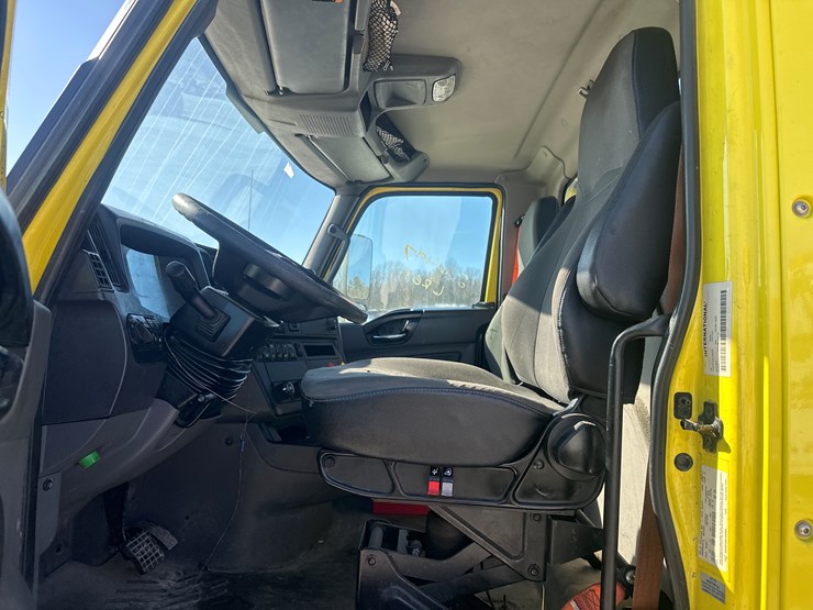 2019-international-12-image-27