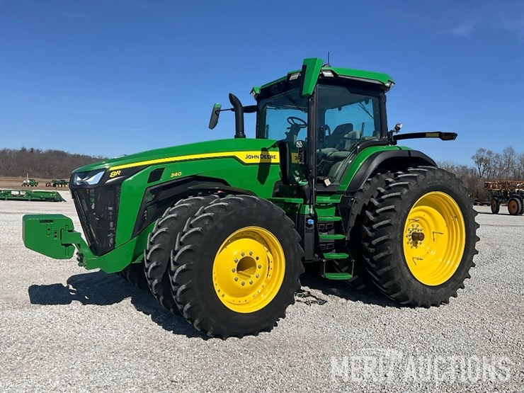 2023-john-deere-8r-340-image-1