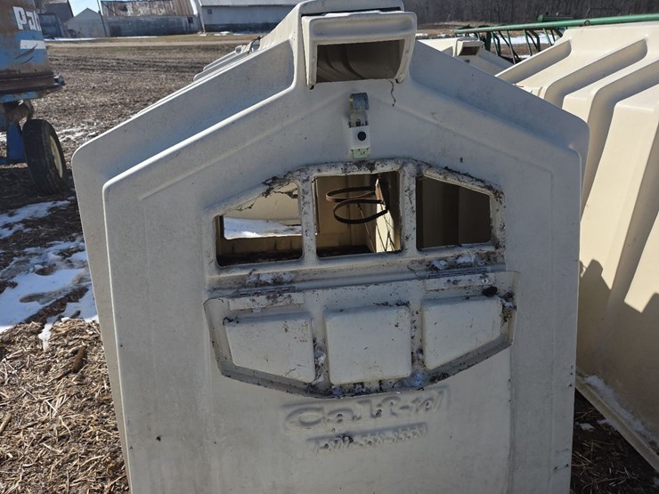 (2)-calf-tel-poly-calf-huts-(north)-image-6