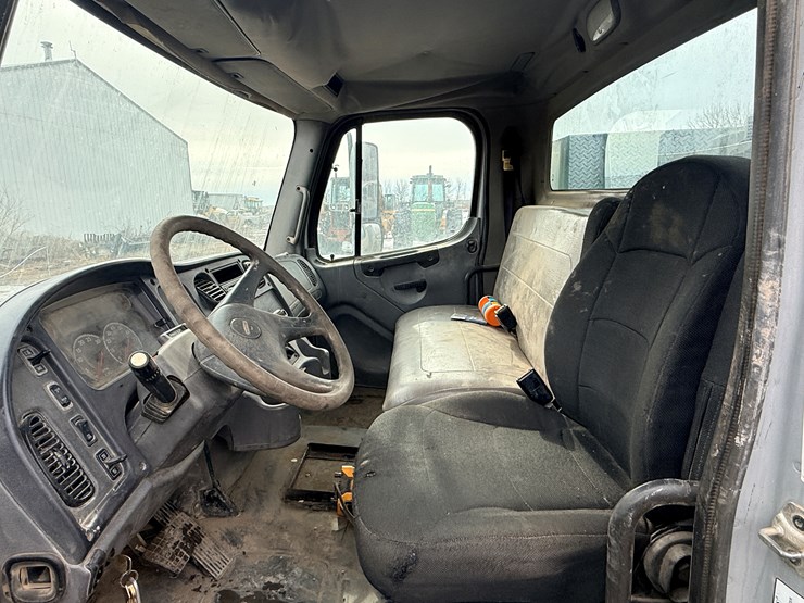 2004-caterpillar-c7-image-69