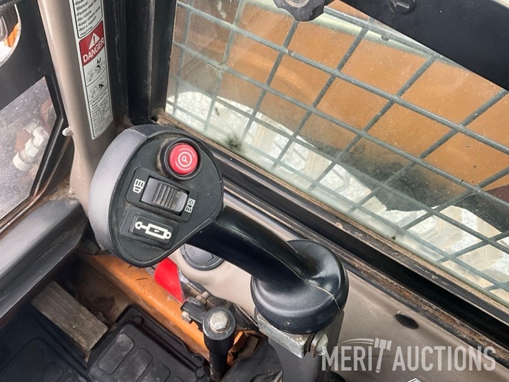 2016-case-tr340-image-28