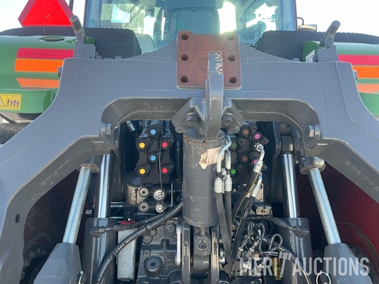 2025-fendt-943mt-vario-image-22