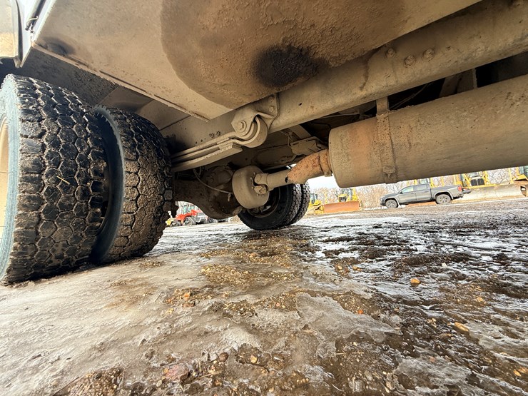 2004-caterpillar-c7-image-82