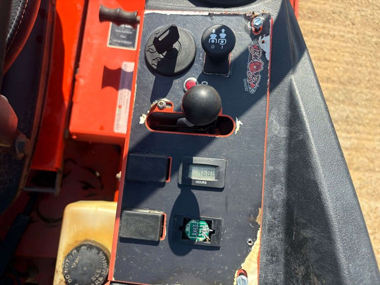 badboy-"rebel"-62"-zero-turn-mower-(968.8-hours)-image-10
