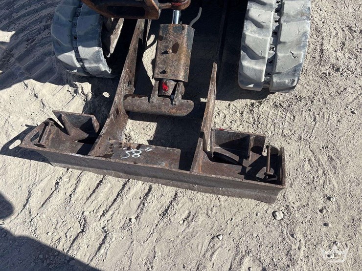 2016-bobcat-e20-image-7