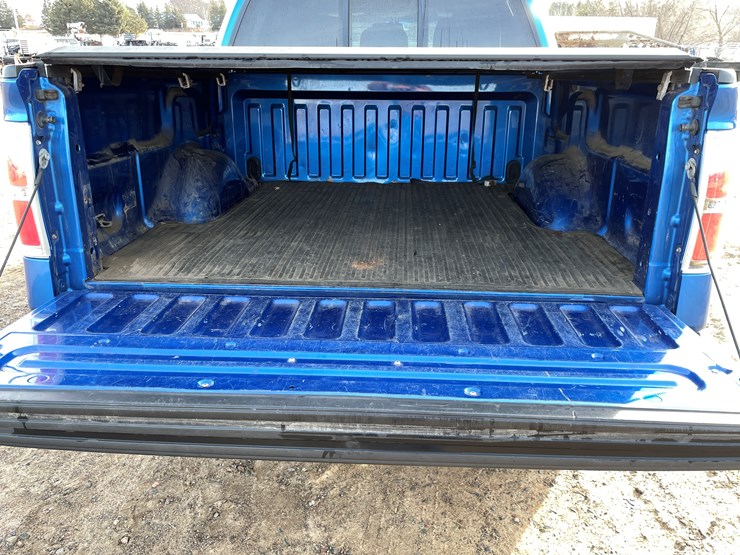 2011-ford-f150-image-25