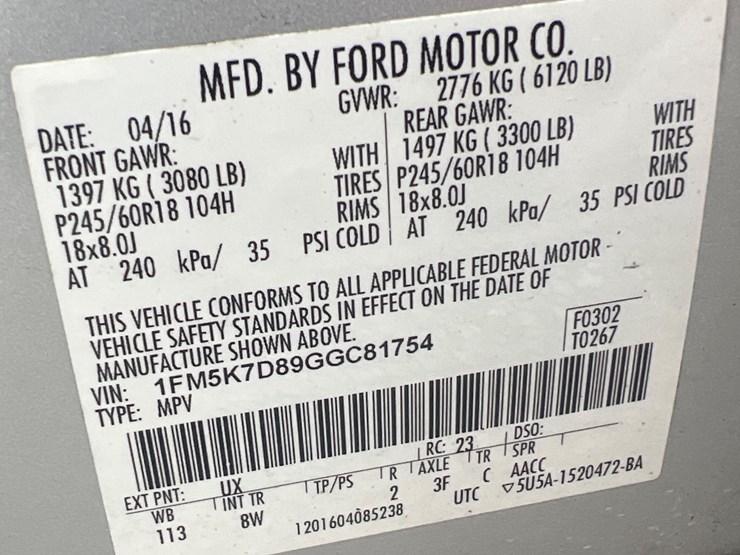 2016-ford-explorer-xlt-image-24