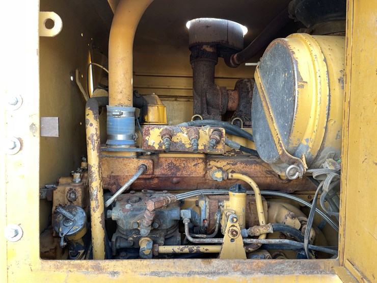 caterpillar-140g-image-18